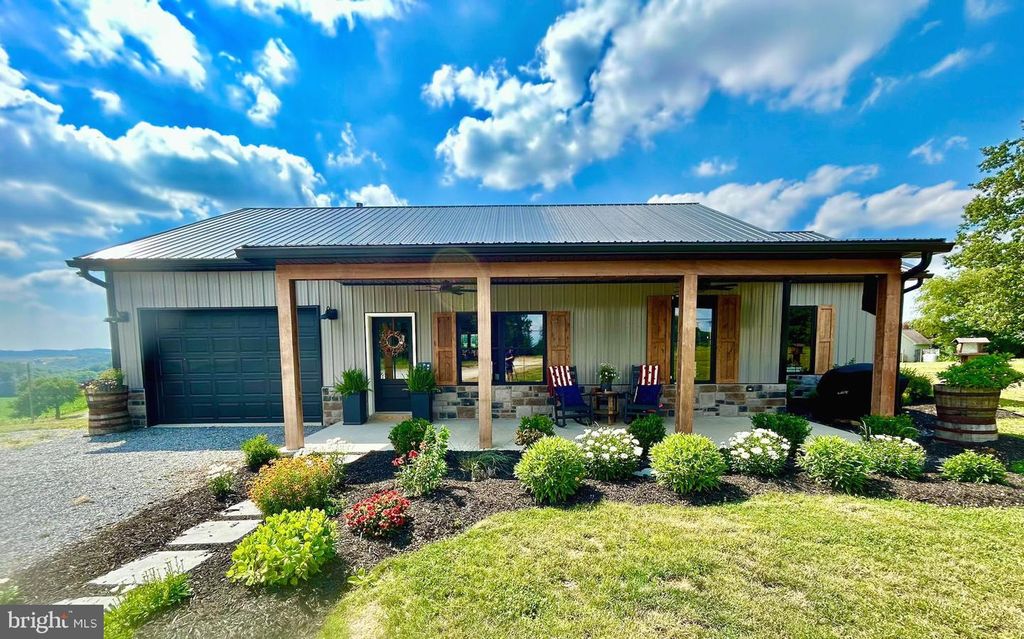 Image 1 of property listing at 4279 RIDGEWAY DRIVE, Felton, PA 17322