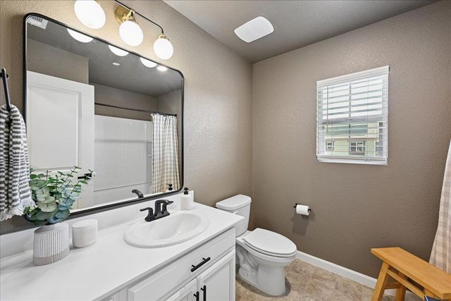 1442 Coral St, Lincoln, CA 95648