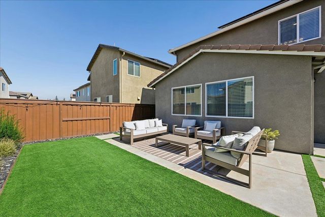 1442 Coral St, Lincoln, CA 95648