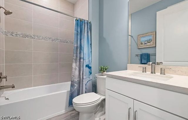 20285 Napa LOOP, Estero, FL 33928