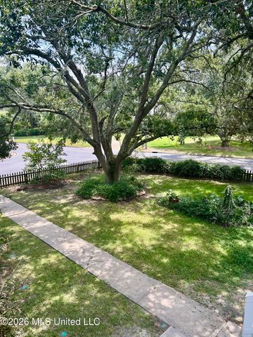 2421 Washington Avenue, Pascagoula, MS 39567