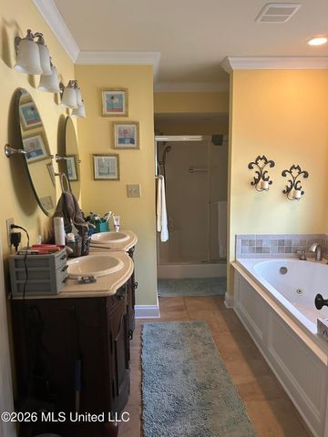 2421 Washington Avenue, Pascagoula, MS 39567
