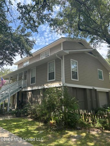 2421 Washington Avenue, Pascagoula, MS 39567