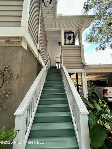2421 Washington Avenue, Pascagoula, MS 39567