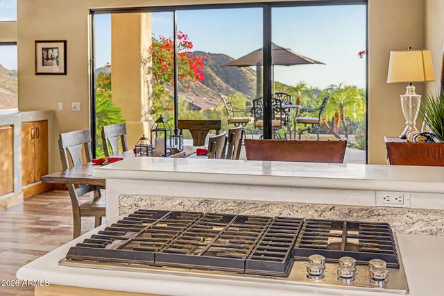 11075 E DESERT VISTA Drive, Scottsdale, AZ 85255