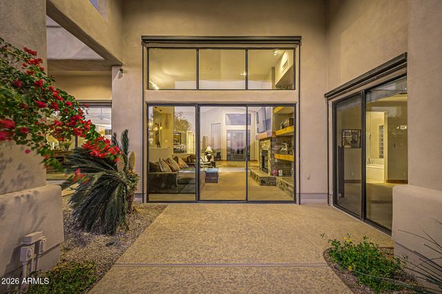 11075 E DESERT VISTA Drive, Scottsdale, AZ 85255