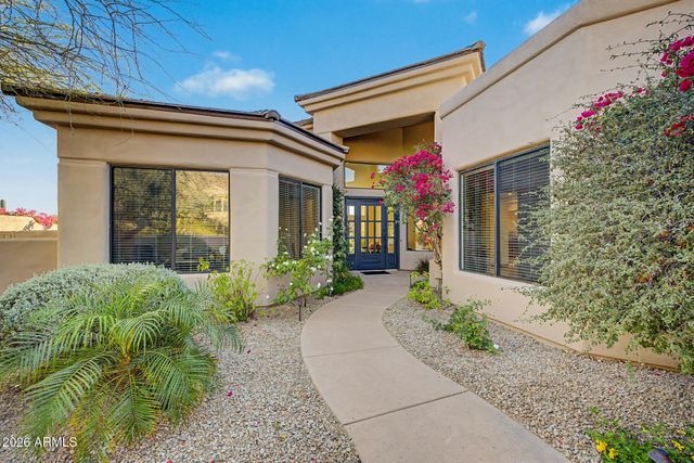 11075 E DESERT VISTA Drive, Scottsdale, AZ 85255