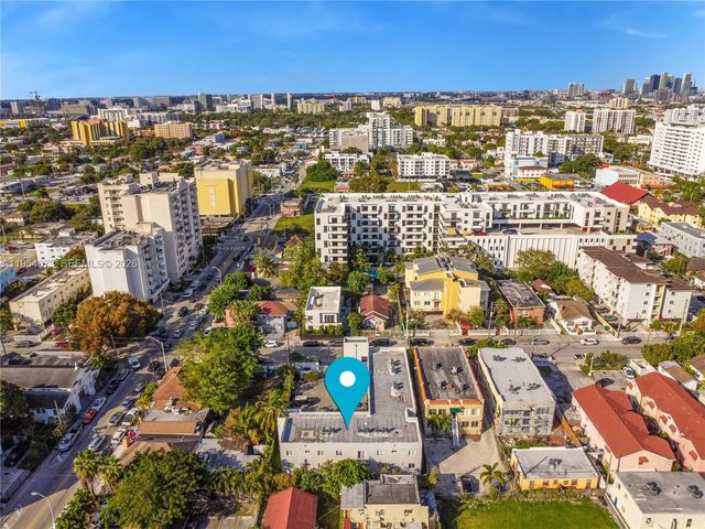 750 SW 2nd St, Miami, FL 33130