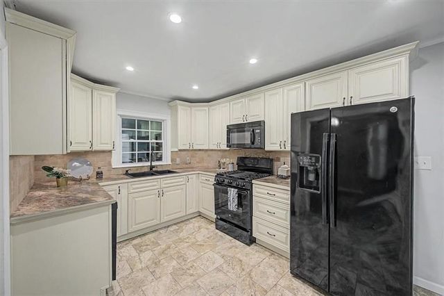 71 Worthington Drive NE, Marietta, GA 30068