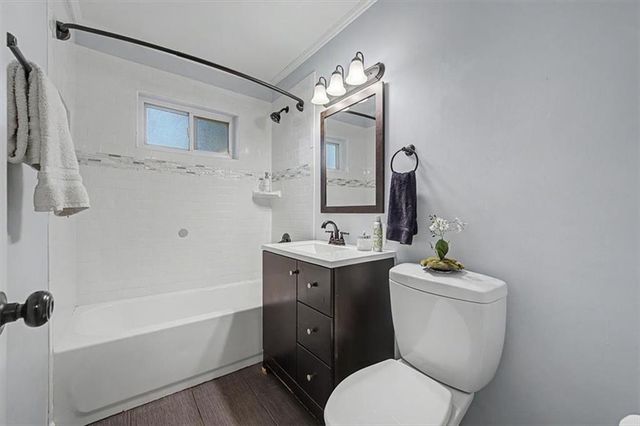 71 Worthington Drive NE, Marietta, GA 30068
