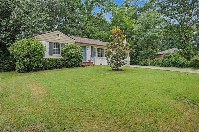 71 Worthington Drive NE, Marietta, GA 30068