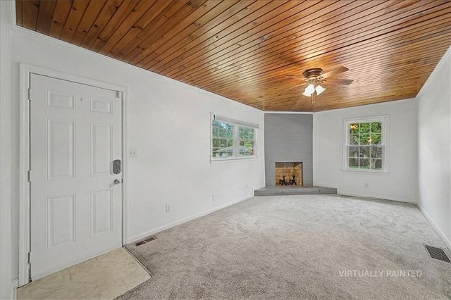 71 Worthington Drive NE, Marietta, GA 30068
