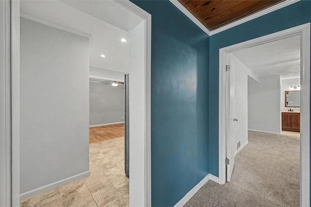 71 Worthington Drive NE, Marietta, GA 30068