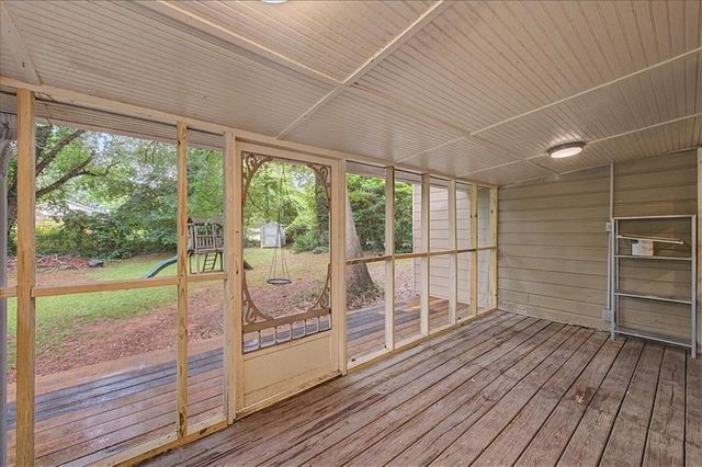 71 Worthington Drive NE, Marietta, GA 30068