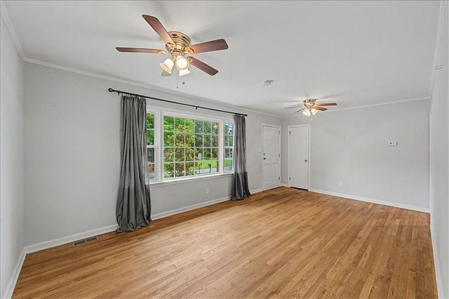 71 Worthington Drive NE, Marietta, GA 30068