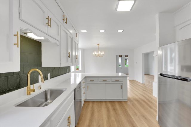 2423 W DALTON Ave, Spokane, WA 99205