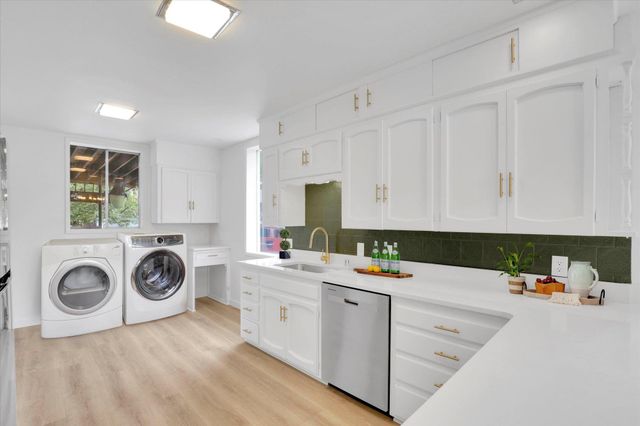 2423 W DALTON Ave, Spokane, WA 99205