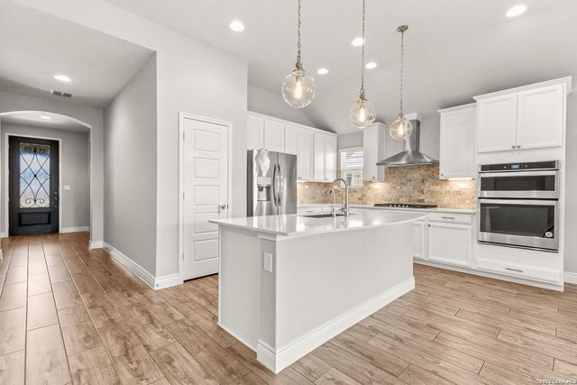 2255 OAK RUN PKWY, New Braunfels, TX 78132
