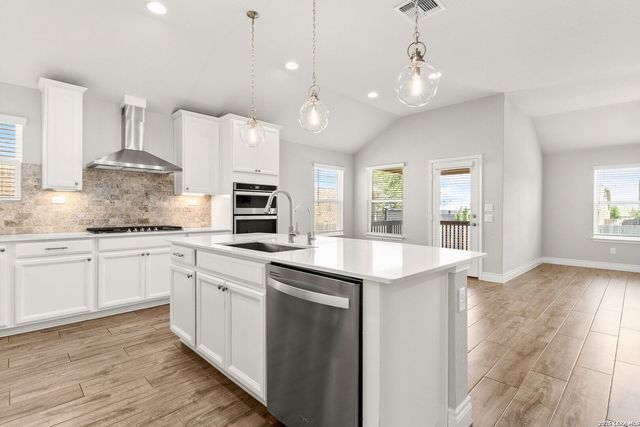 2255 OAK RUN PKWY, New Braunfels, TX 78132
