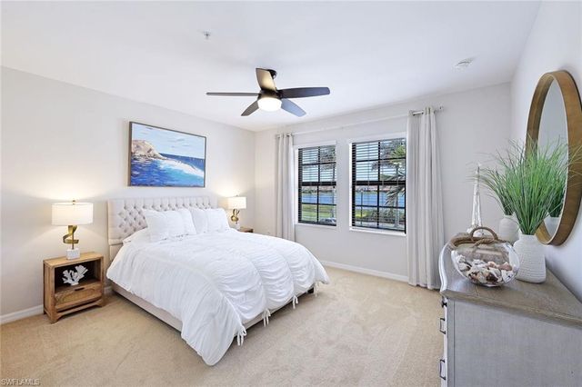 1423 Santiago CIR 1702, Naples, FL 34113