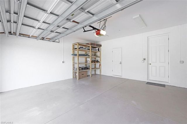 1423 Santiago CIR 1702, Naples, FL 34113