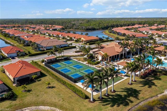 1423 Santiago CIR 1702, Naples, FL 34113