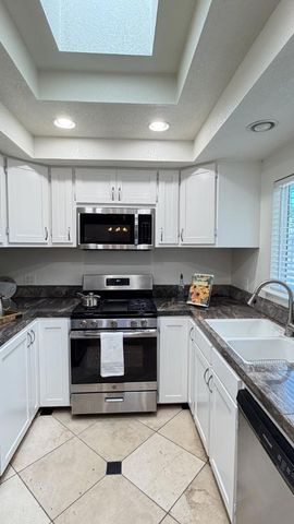 2100 Madera Road, Sacramento, CA 95825