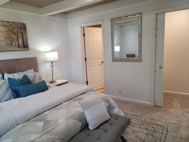 2100 Madera Road, Sacramento, CA 95825