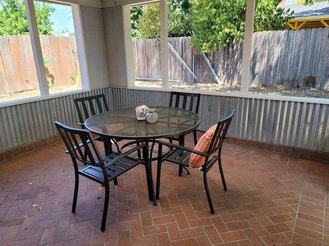 2100 Madera Road, Sacramento, CA 95825