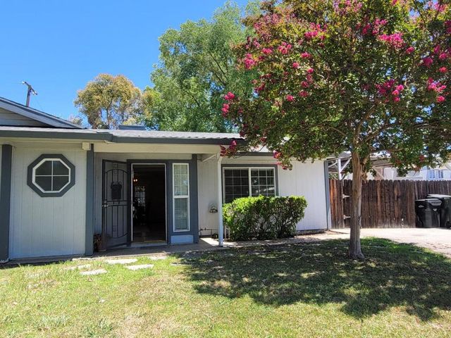 2100 Madera Road, Sacramento, CA 95825
