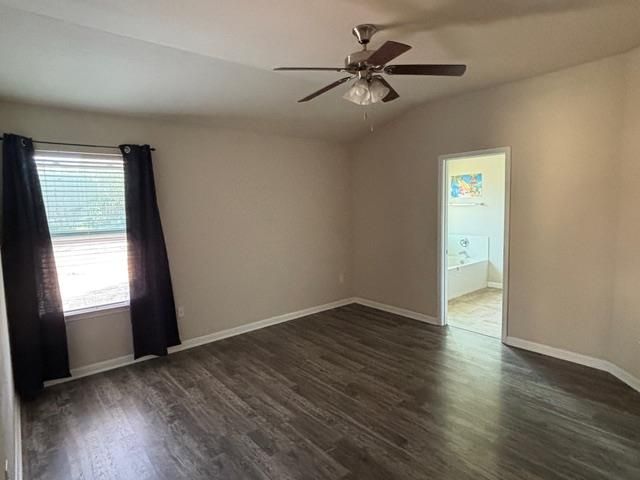 501 San Antonio Riverwalk ST, Hutto, TX 78634