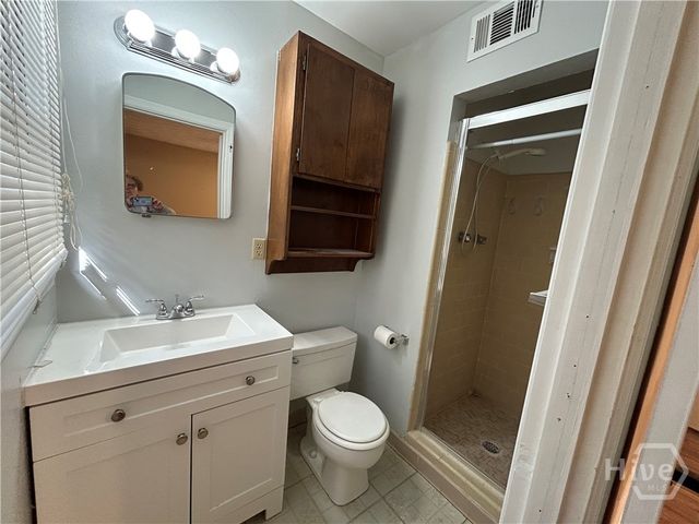 511 Dyches Drive, Savannah, GA 31406