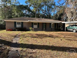 511 Dyches Drive, Savannah, GA 31406