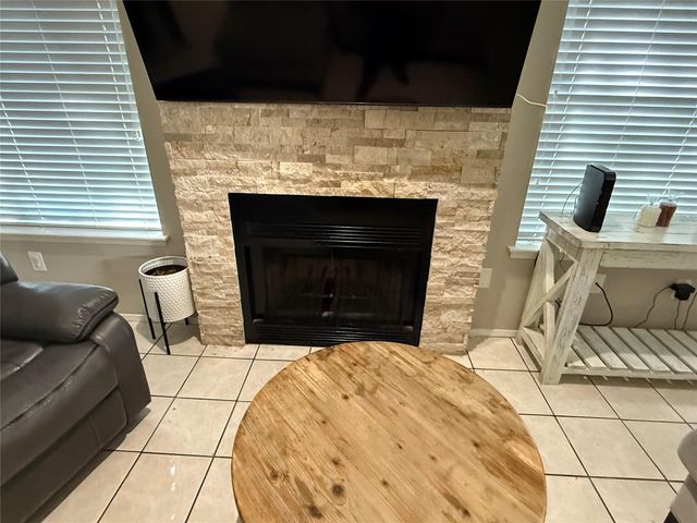 3230 Glade Springs Drive, Houston, TX 77339