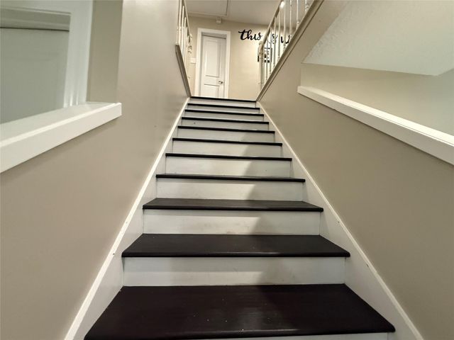 3230 Glade Springs Drive, Houston, TX 77339