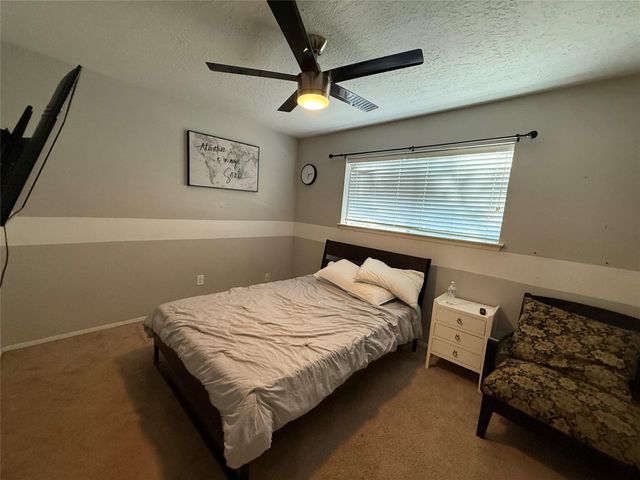 3230 Glade Springs Drive, Houston, TX 77339