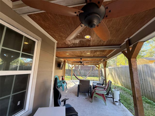 3230 Glade Springs Drive, Houston, TX 77339