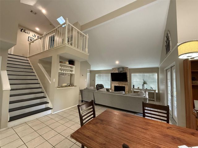 3230 Glade Springs Drive, Houston, TX 77339