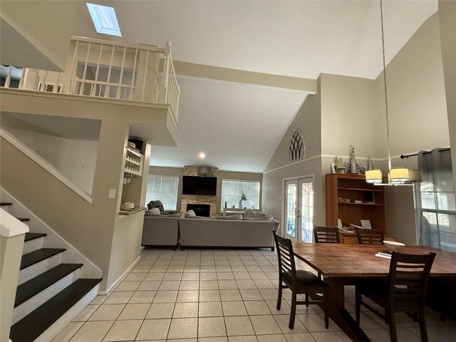 3230 Glade Springs Drive, Houston, TX 77339