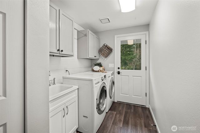 6601 E Chester Road, Port Orchard, WA 98366