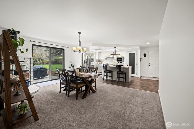 6601 E Chester Road, Port Orchard, WA 98366