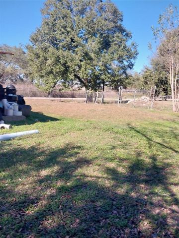 15153 Waterloo Dr, Houston, TX 77053