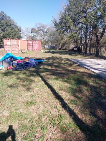 15153 Waterloo Dr, Houston, TX 77053