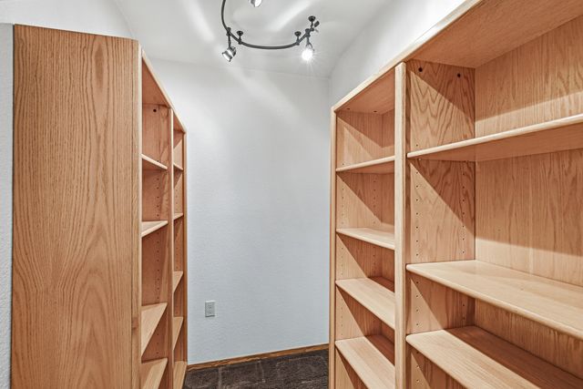 260 McMullen Creek Road, Selma, OR 97538