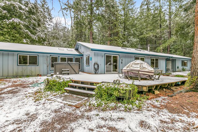 260 McMullen Creek Road, Selma, OR 97538