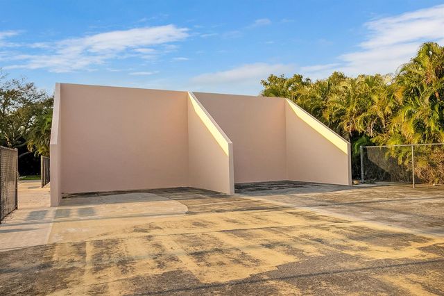 5130 51ST Way 5130, West Palm Beach, FL 33409