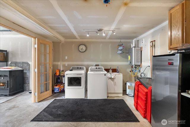 8178 Sandy Road NE, Bremerton, WA 98311
