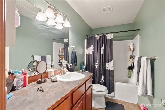 8178 Sandy Road NE, Bremerton, WA 98311