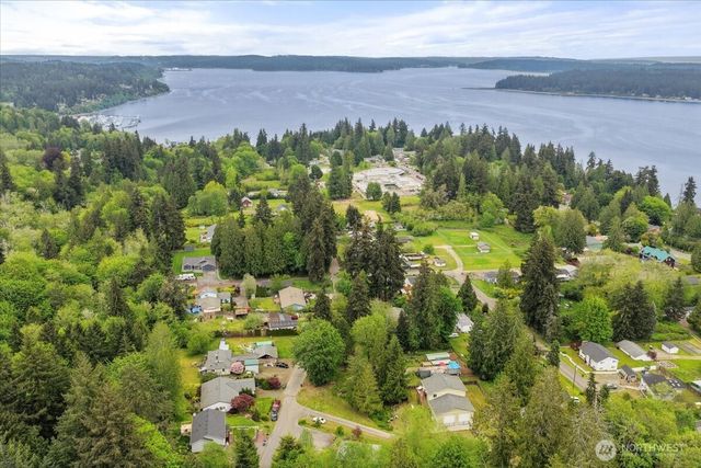 8178 Sandy Road NE, Bremerton, WA 98311