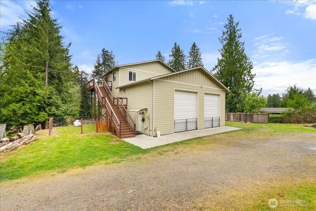 8178 Sandy Road NE, Bremerton, WA 98311